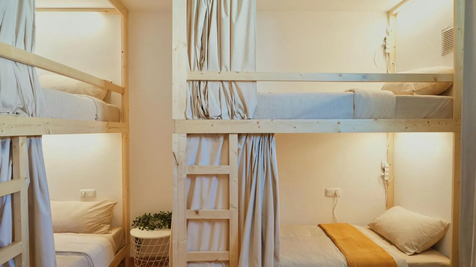 A Pousada Blueadventure Surf House Corralejo Albergue